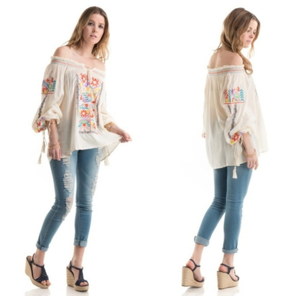 Hippie Boho Off Shoulder Peasant Blouse NWT - Picture 3 of 7